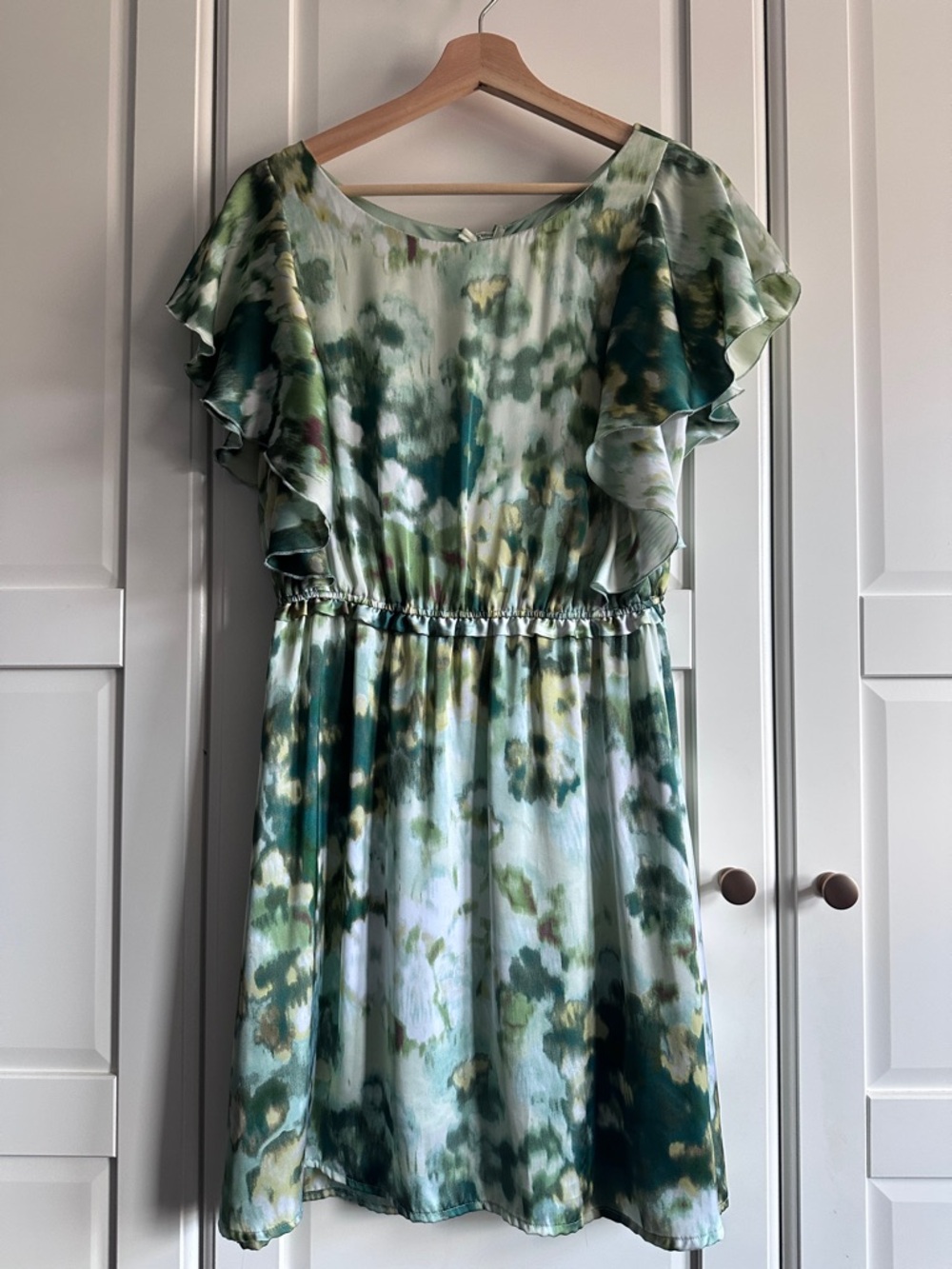 H&M Light Sage Ruffle Sleeve Mini Dress